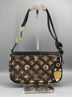 Louis Vuitton Monogram Eclipse Pochette Accesoires Bag- Limited Edition